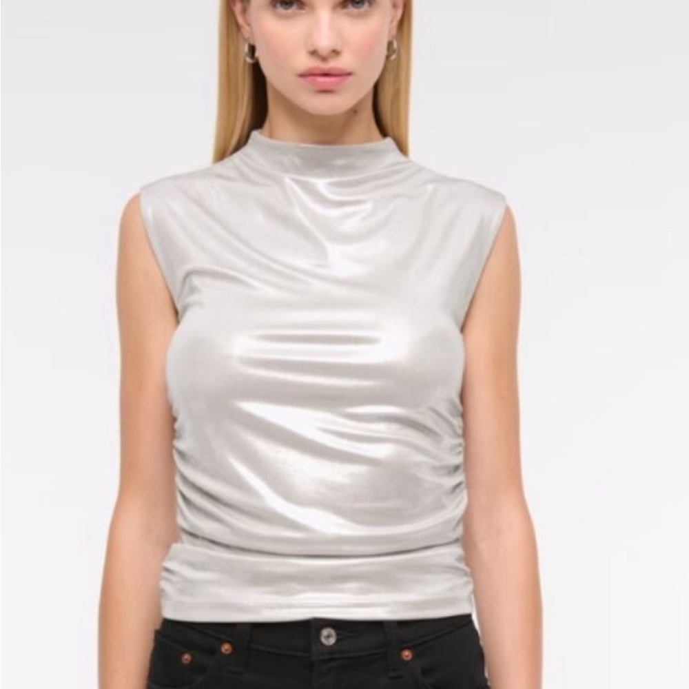 Abercrombie liquid shine Paloma top XL